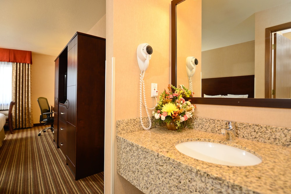 Yellowstone Westgate Hotel - photo 22