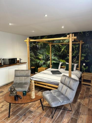 Jungle room — hotel in Sotteville-Les-Rouen