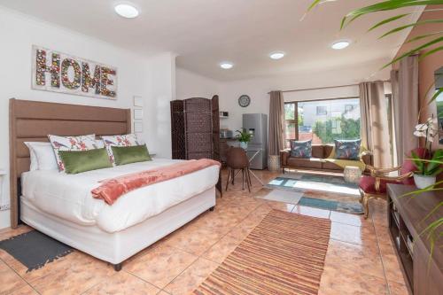 Apartment in Milnerton close to Woodbridge Island