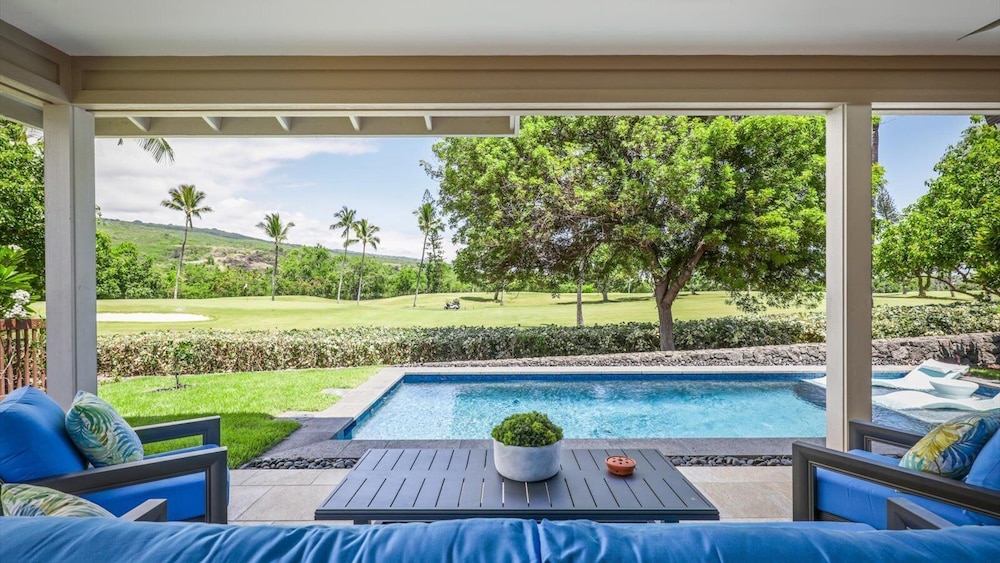 Holua Kai 2 — Kailua Kona