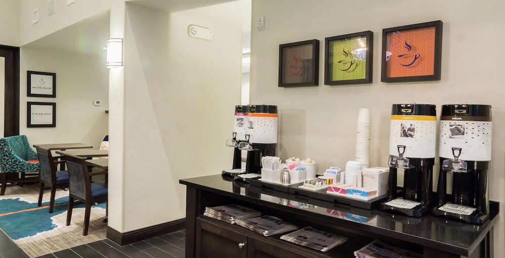 Hampton Inn & Suites Orlando At SeaWorld - photo 31