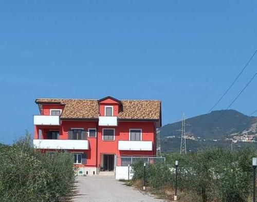 Villa Degli Ulivi — 4-Star Luxury Hotel in Montecorvino Rovella, Italy