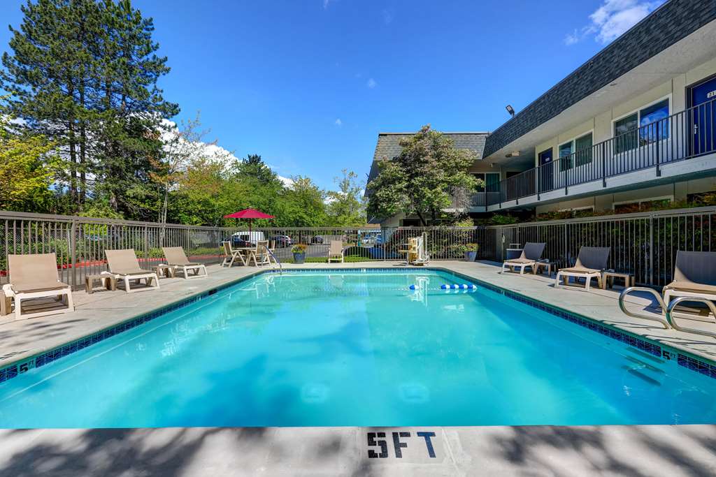 Motel 6 Issaquah WA Seattle East - photo 6