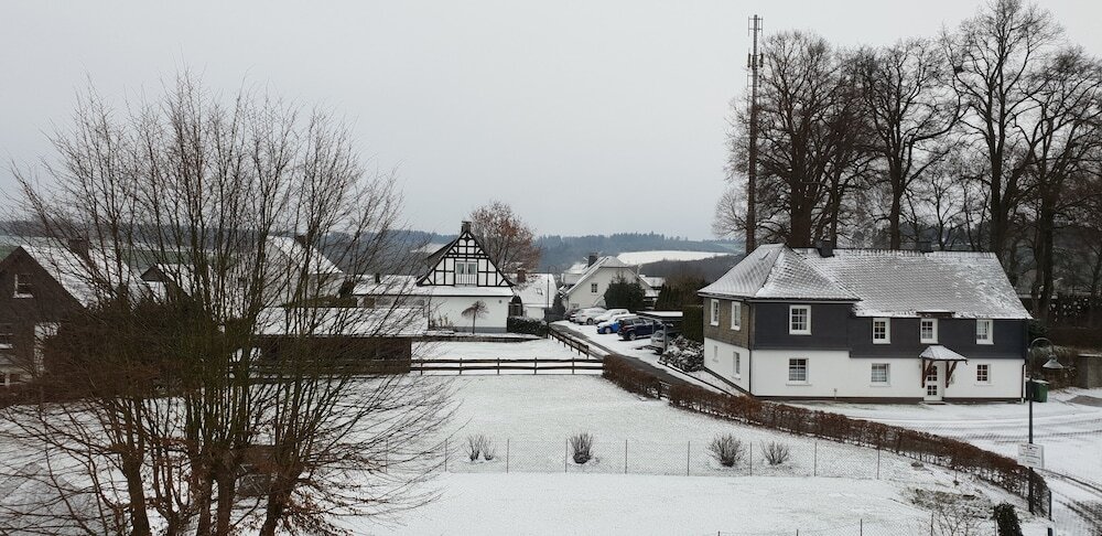Zur Fredeburg - carbon neutral hotel in Schmallenberg