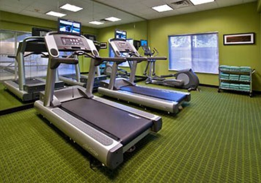 Fairfield Inn & Suites Jacksonville West Chaffee Point - photo 21
