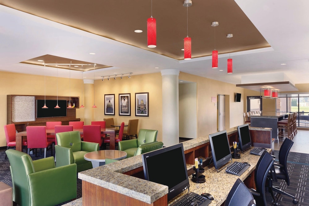 Towneplace Suites by Marriott Harrisburg West Mechanicsburg - photo 46
