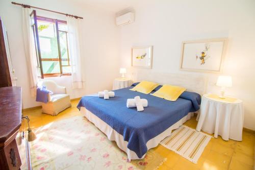Preciosa villa típica mallorquina con wifi y a c — 4-Star Luxury Hotel in Pollenca, Spain