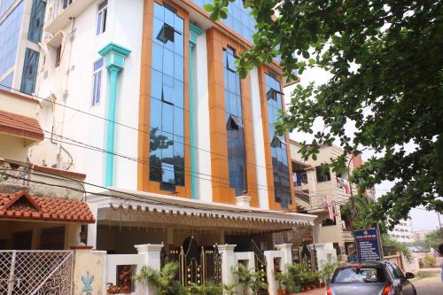 Royal Chetan Inn - last minute hotel in Bhubaneshwar