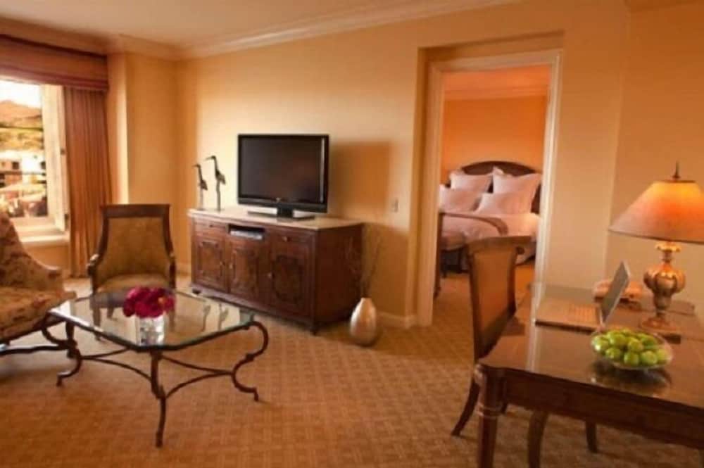 Hilton Lake Las Vegas Resort and Spa - photo 15