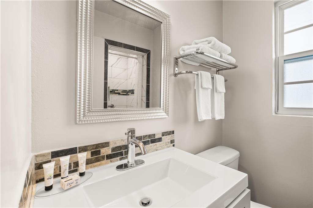 Americas Best Value Inn By Sonesta Pecos - photo 26