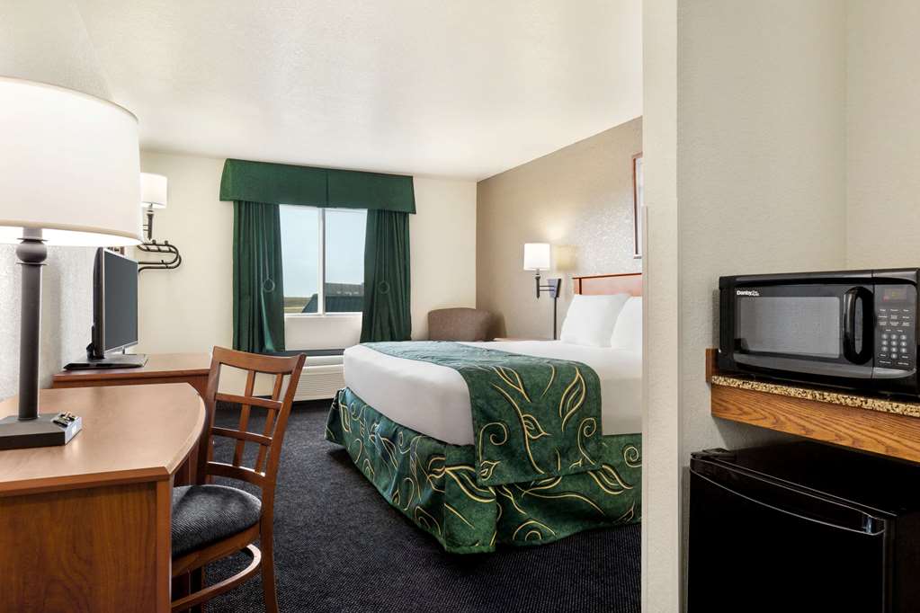 Travelodge by Wyndham North Platte - photo 10