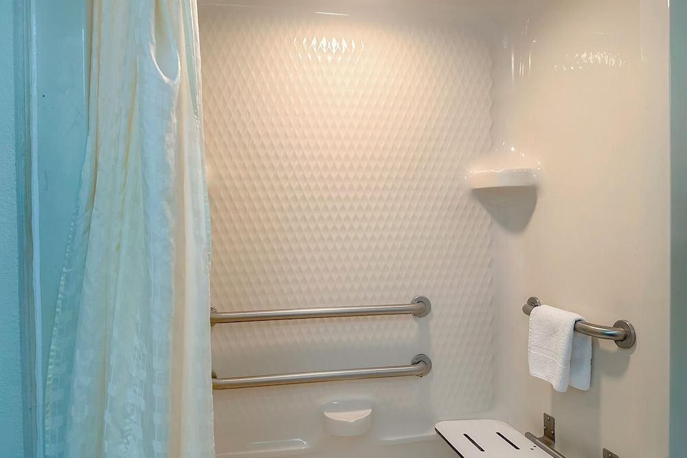 Classic Inn By OYO I 240 Near Memphis Airport - photo 68