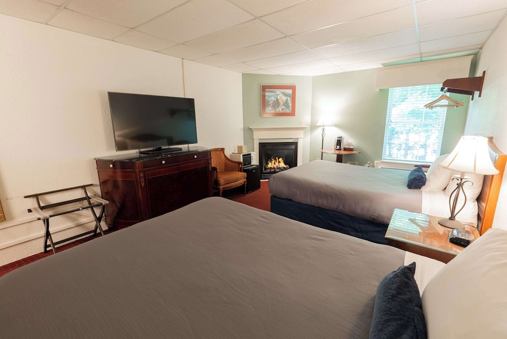 Fireside Inn & Suites Bangor - photo 30