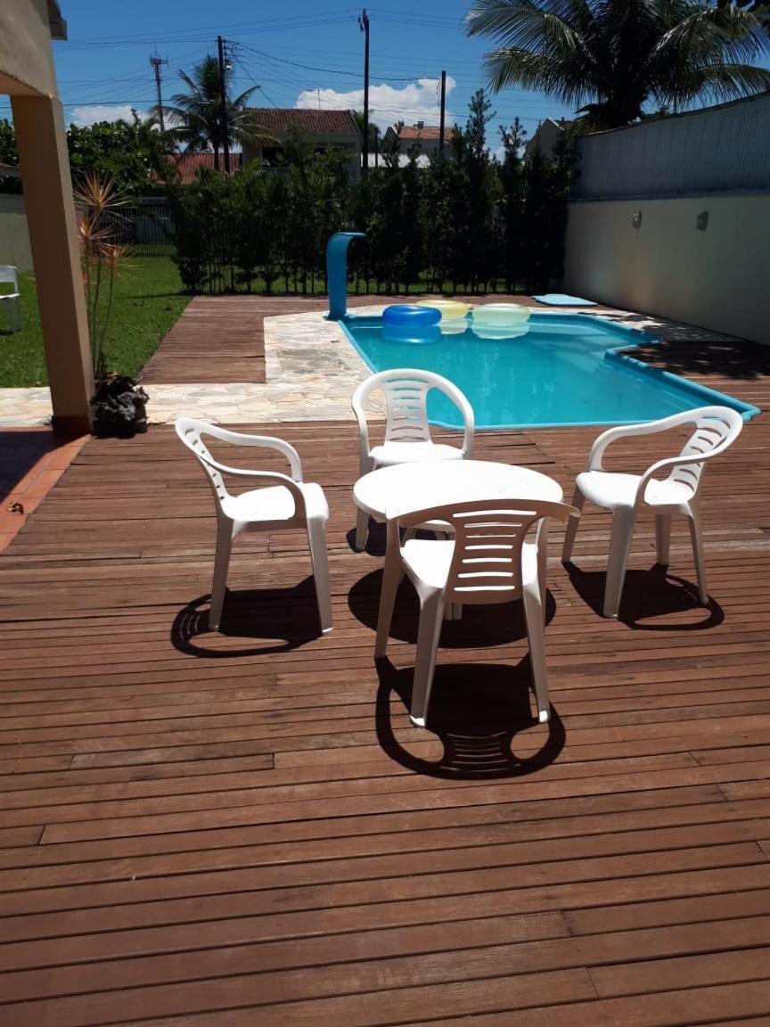 Paraiso Familiar Piscina Pontal Do Sul Pr in Pontal Do Parana, Brasil