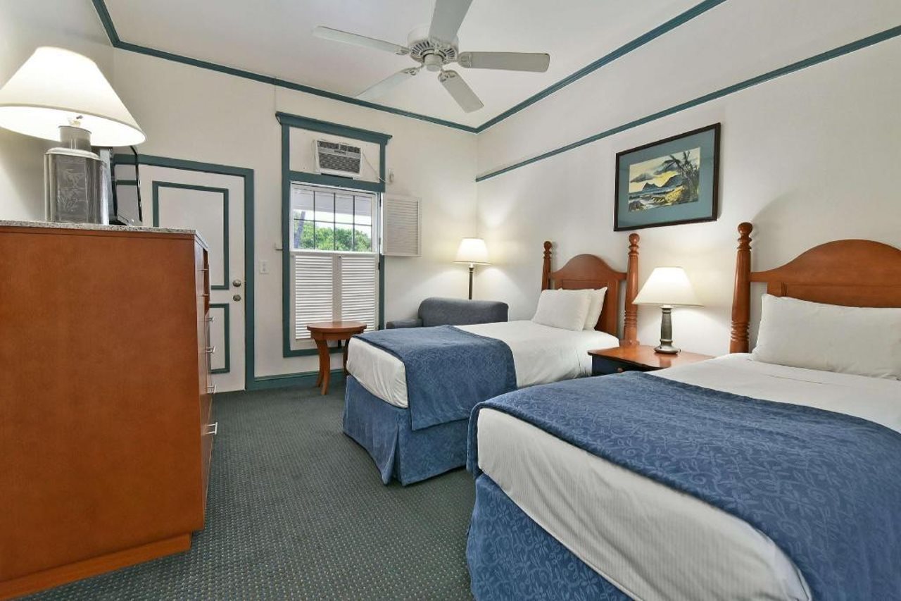 Pioneer Inn - photo 7