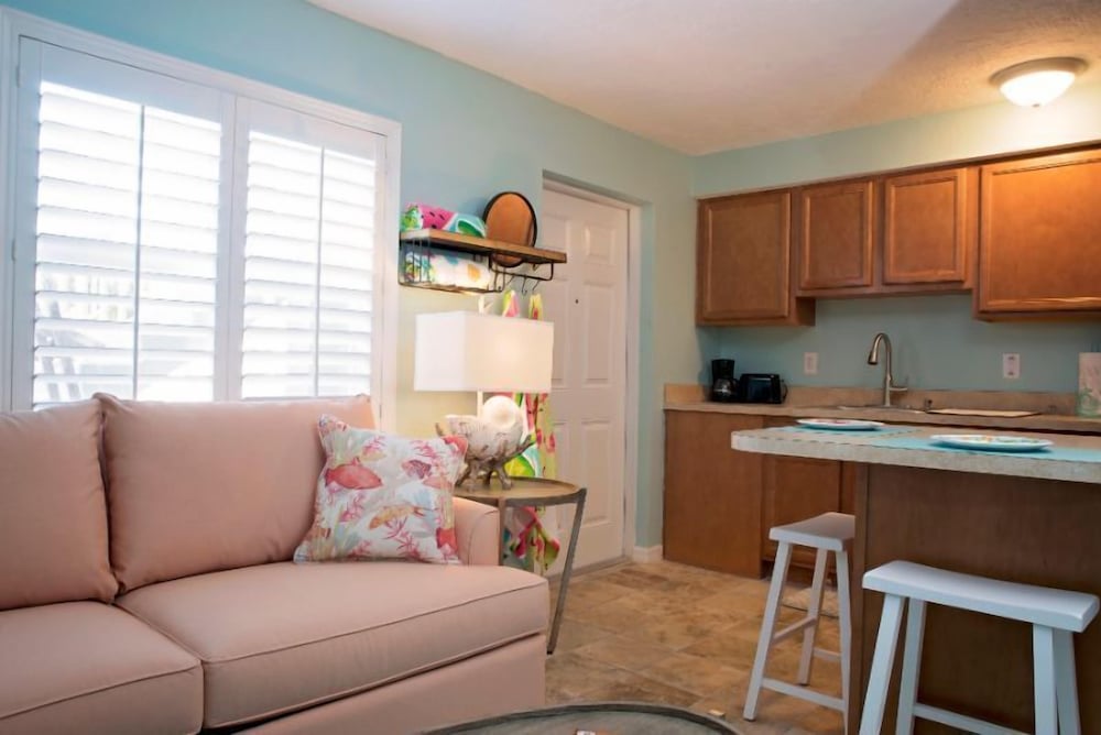 Coco Sands Beachside Cottages - photo 44