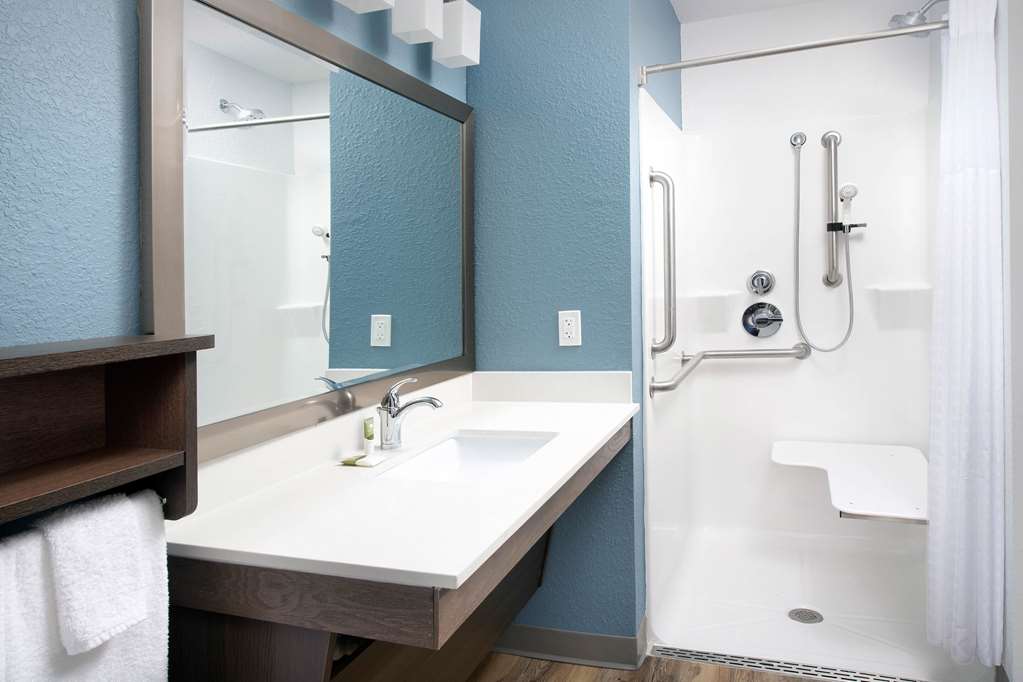 WoodSpring Suites Houston IAH Airport - photo 23
