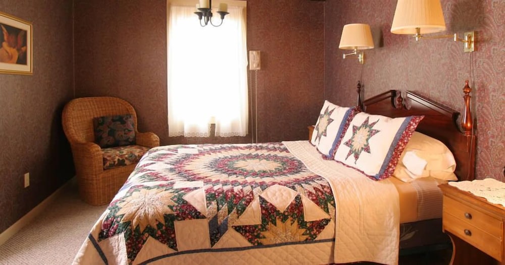Crestmont Inn - photo 15