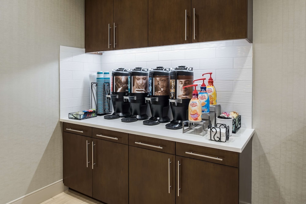 Homewood Suites by Hilton Miami Dolphin Mall - photo 21