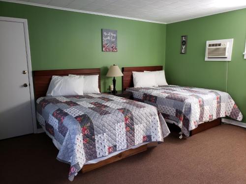 Blue Ridge Motel - photo 20