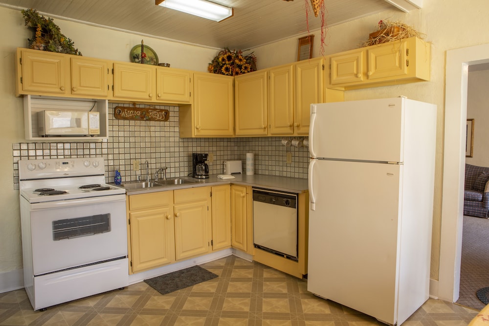 The Chimney Rock Inn & Cottages - photo 51