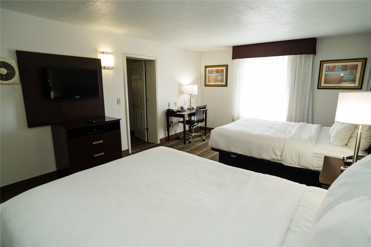 MainStay Suites Knoxville North I 75 - photo 11