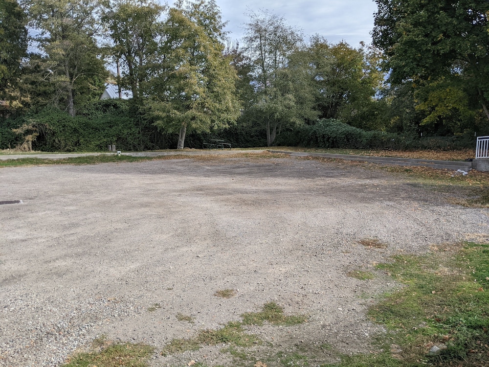 Hi Lo Motel Cafe and RV Park - photo 45