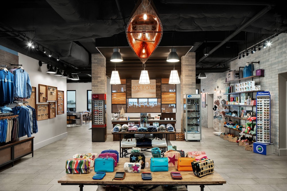 Luminary Hotel & Co. Autograph Hotels - photo 67