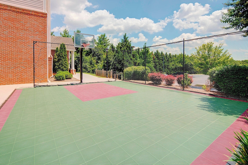 Residence Inn by Marriott Roanoke Airport - photo 16