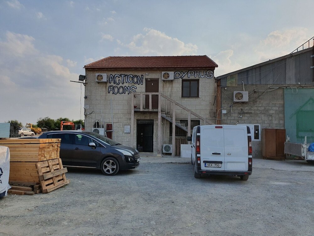 Acticon Rooms Larnaca - last minute hotel in Aradippou