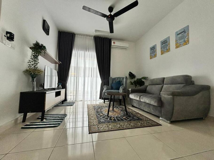 KLIA Homestay Apartment 3 Room — 4-Star Luxury Hotel in Sepang, Malaysia