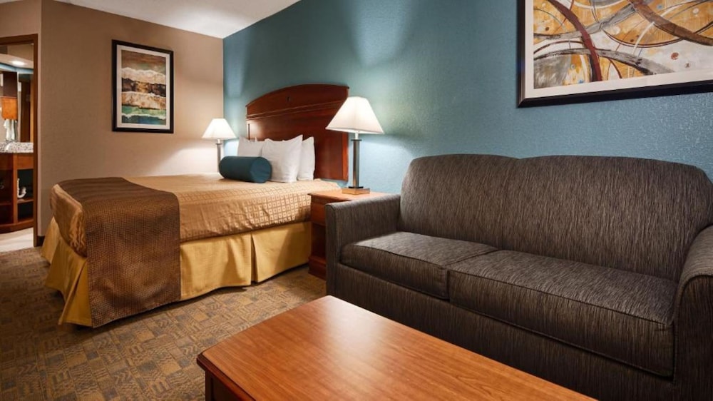 Days Inn by Wyndham Englewood Dayton Airport - photo 9