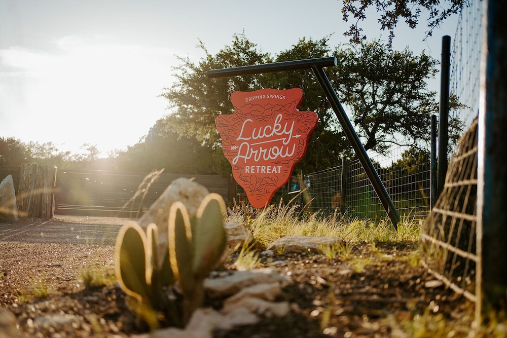 Lucky Arrow Retreat Dripping Springs - photo 53