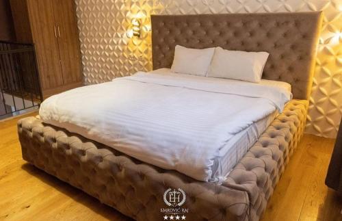 Hotel Emrovic Raj — Novi Pazar — photo 2