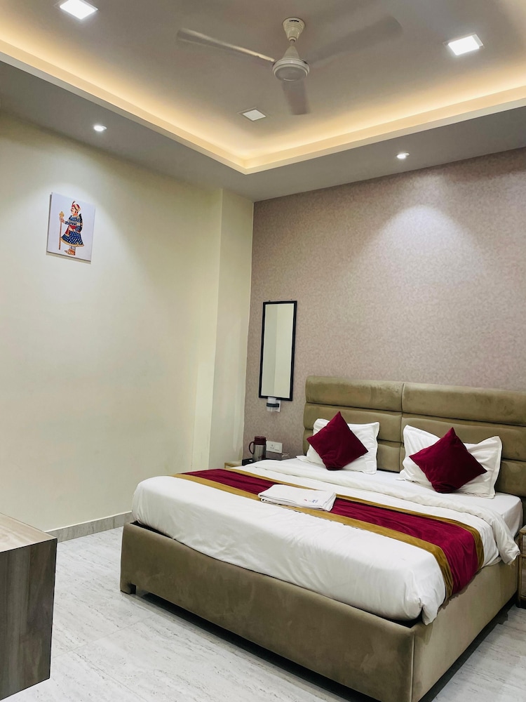 Hotel Kapson Palace in Bareilly, India