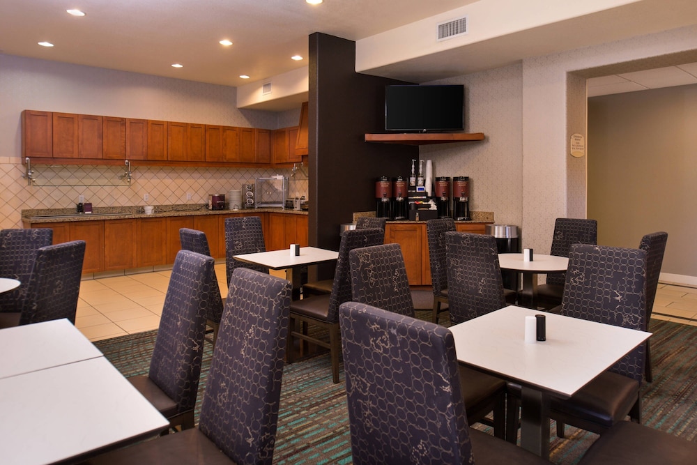 Residence Inn by Marriott Albuquerque Airport - photo 37