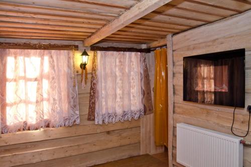 Smerichka Hotel — Rakhiv — photo 5
