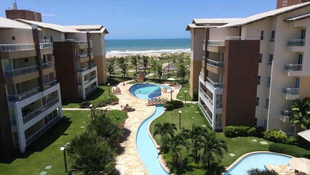 GranSol Terreo Pé na areia 03 qtos 08 adultos e 02 crianças a 600m do B PARK — 4-Star Luxury Hotel in Aquiraz, Brasil