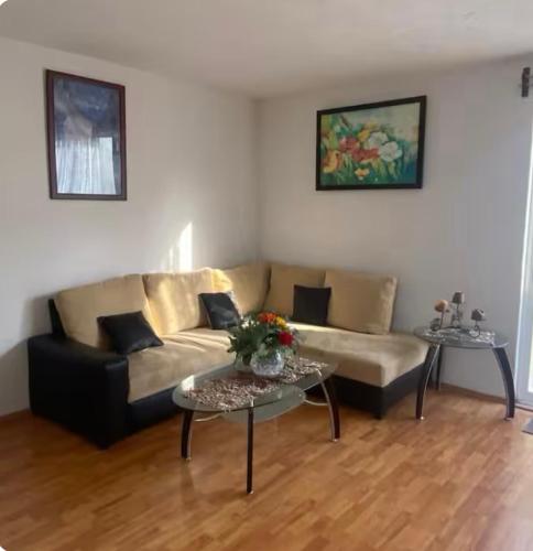 Casa Amplia En Fraccionamiento Tranquilo 21102768 — Pachuca De Soto