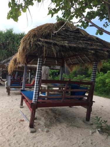 Gili Beach — Unknown City — photo 3