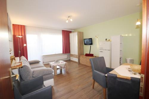 Haus Laura Wohnung 2 — 4-Star Luxury Hotel in Busum, Germany