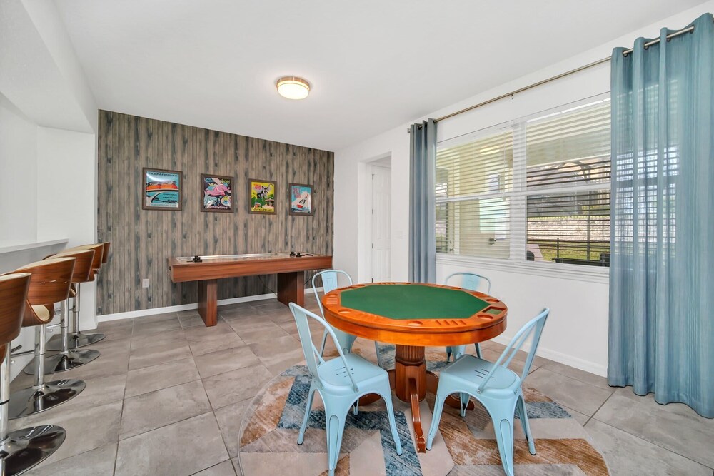 New Decor With Mickey Nemo Tinkerbell & Star Wars Rooms Private Pool and Game Room - photo 60