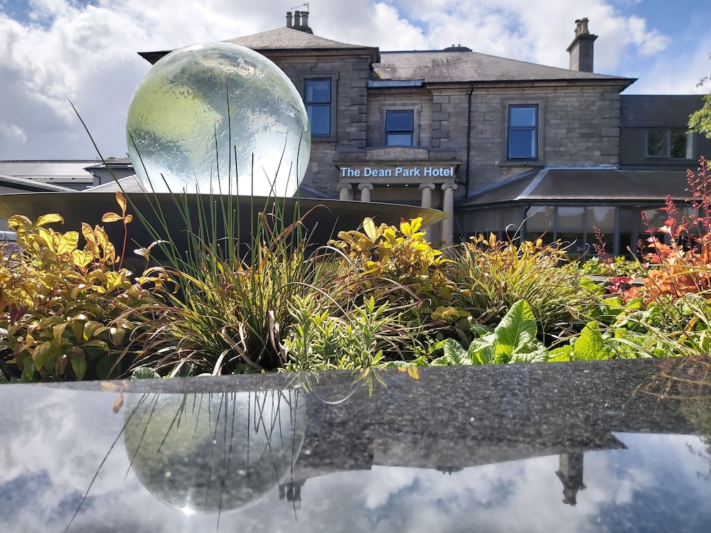 Dean Park Hotel - carbon neutral hotel in Kirkcaldy