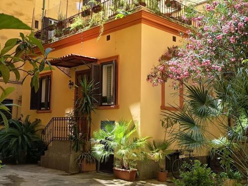 St Peter Charming House — 4-Star Luxury Hotel in Rome, Italy