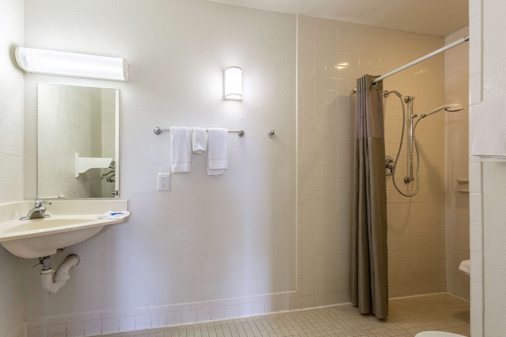 Motel6 Albuquerque NM South Airport - photo 13
