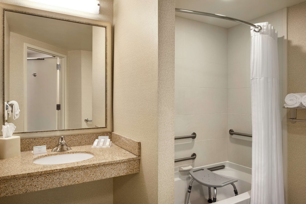 Hilton Garden Inn Minneapolis Downtown - photo 22