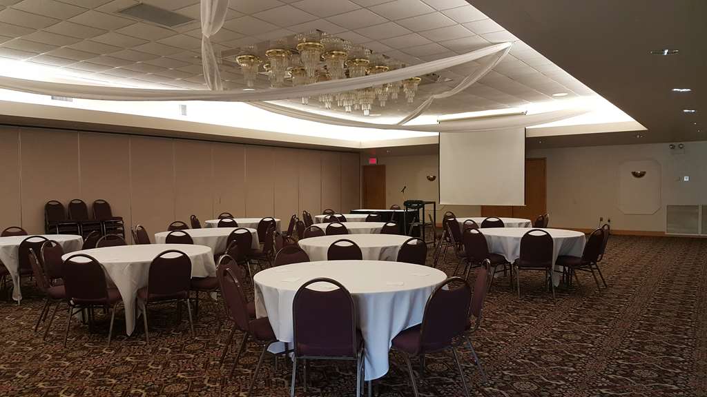 Americas Best Value Inn Chippewa Falls - photo 22