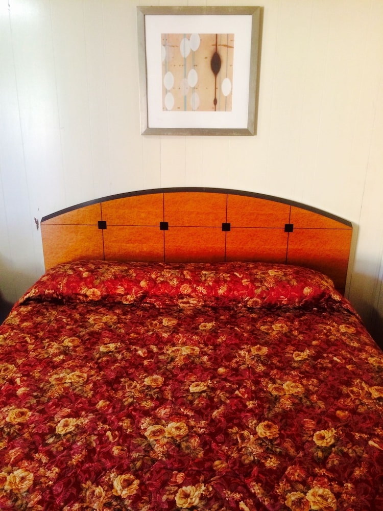 Stardust Motel and Suites El Dorado KS - photo 3