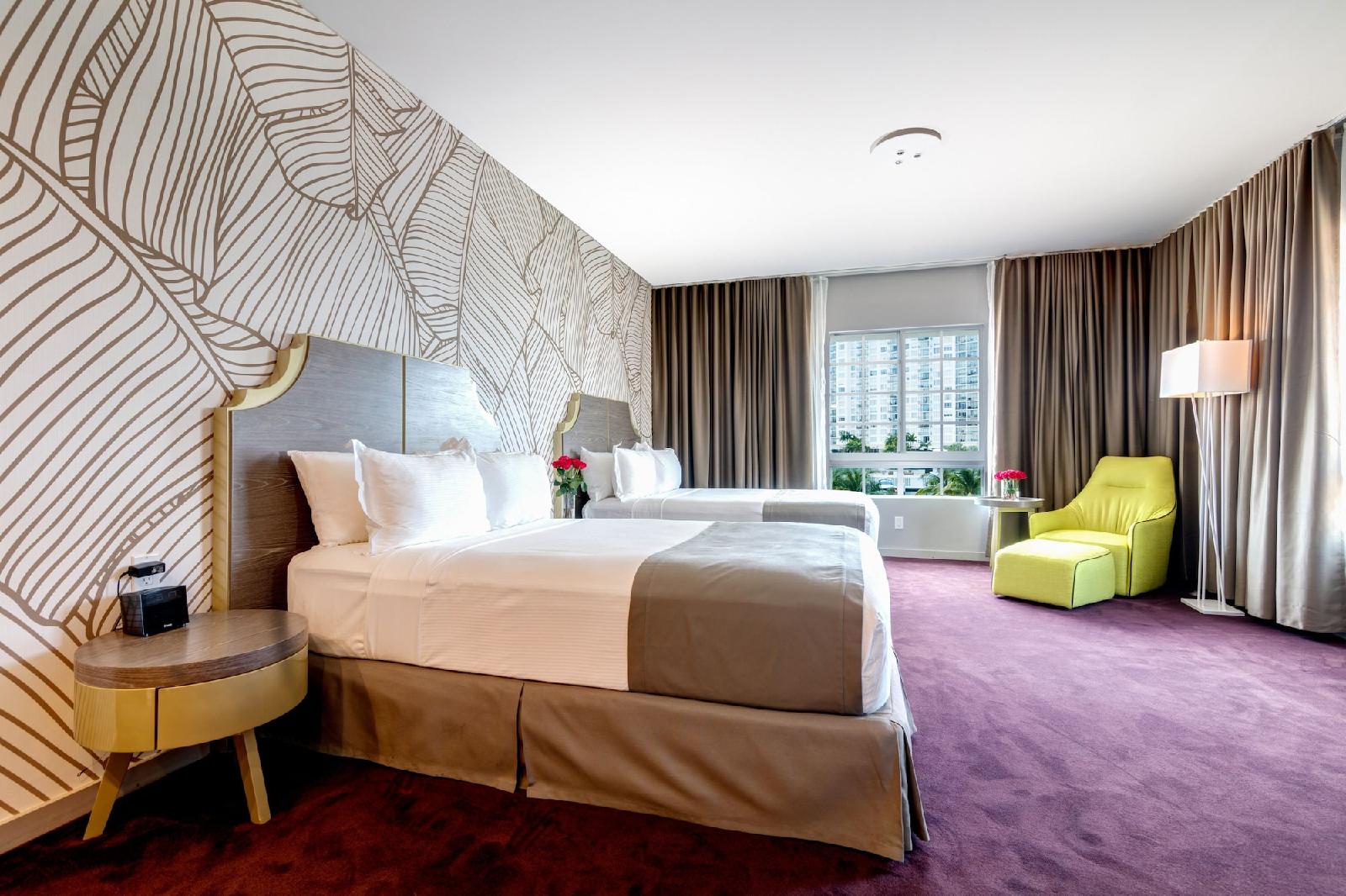 The L Hotel - photo 7