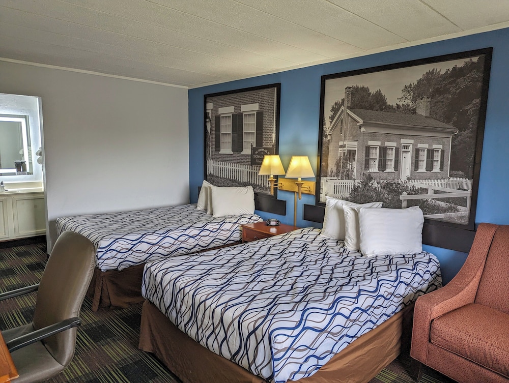 Sprucewood Inn - featured photo